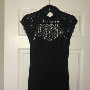 Lulu’s Black Evening Gown